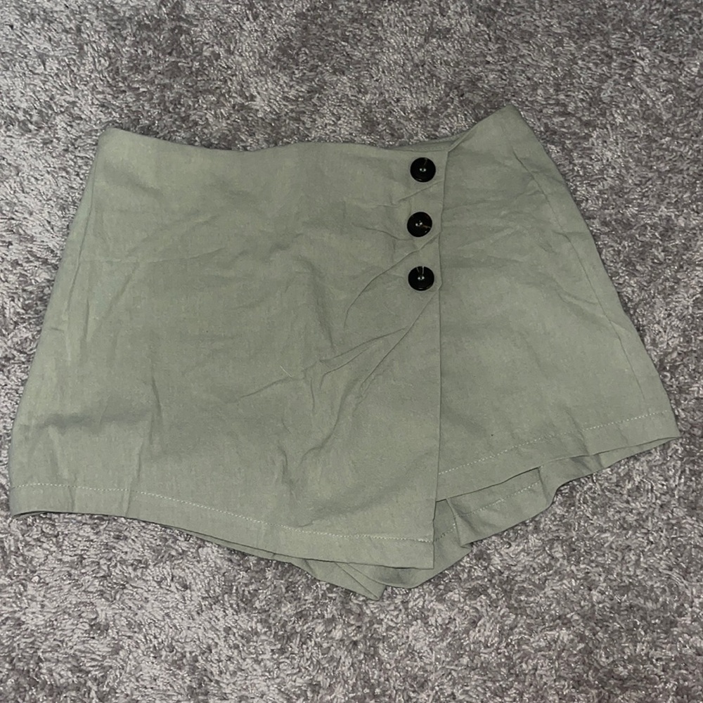 Skort